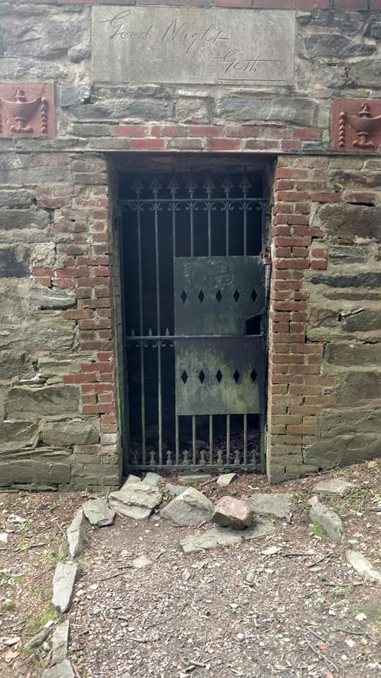 267 gaths empty tomb